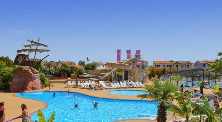 CAMPING 2 PLAGES ET OCEAN ****, with swimming-pool en Nouvelle-Aquitaine