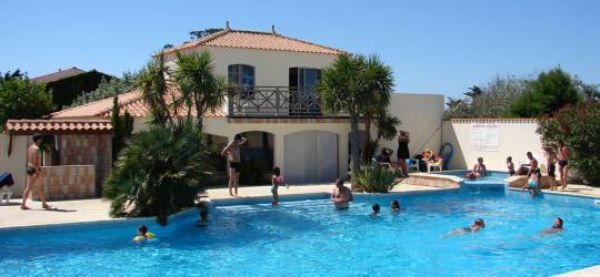 CAMPING BARATAUD ***, with swimming-pool en Nouvelle-Aquitaine