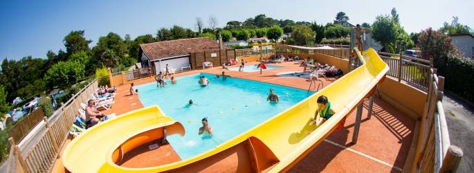 CAMPING ARENA CAMPING ***, with swimming-pool en Nouvelle-Aquitaine